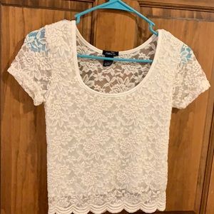 Rue 21 lace crop top